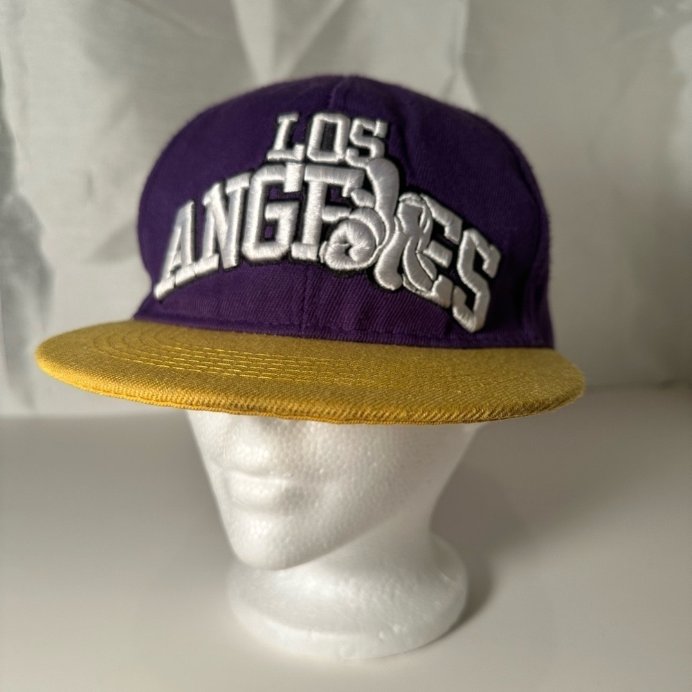 Vintage Los Angeles Laker Snap Back  Ball Cap Hat Baseball Cap